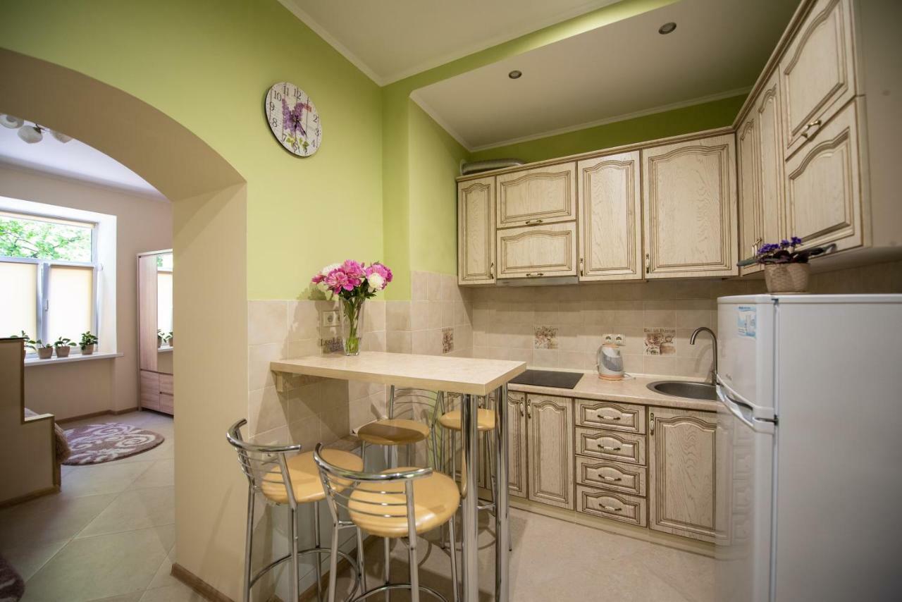 Apartment M&K In The Center Lviv Dış mekan fotoğraf